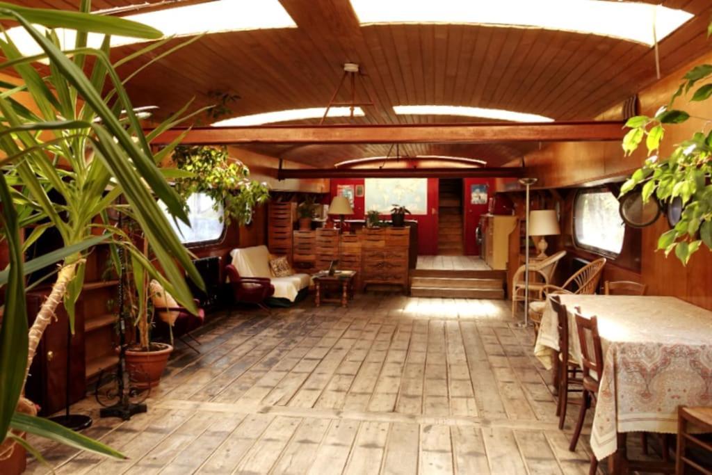 Belle Peniche Romantique A Paris Boulogne-Billancourt Buitenkant foto