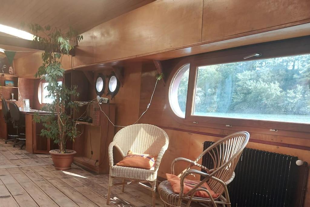 Belle Peniche Romantique A Paris Boulogne-Billancourt Buitenkant foto