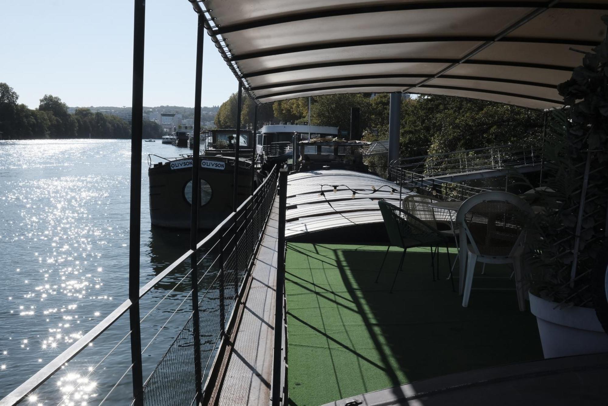 Belle Peniche Romantique A Paris Boulogne-Billancourt Buitenkant foto